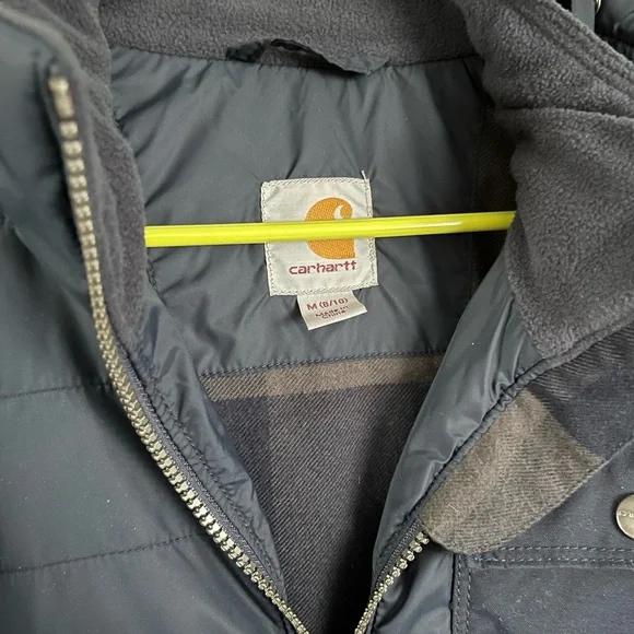 EUC Women’s Carhartt Size Medium (8-10) Navy Quilted Jacket- Fleece inside - Picture 3 of 5